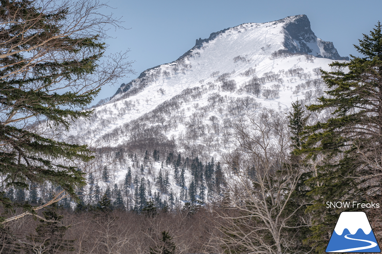 大雪山層雲峡・黒岳ロープウェイスキー場｜2021-2022シーズン終了間近…。積雪280cm＆5月8日までスキーリフト営業の黒岳で、春スキー＆スノーボードを満喫しましょう！